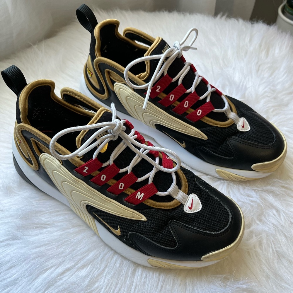 Women’s Zoom 2K 'Icon Clash - Black
Metallic Gold'
